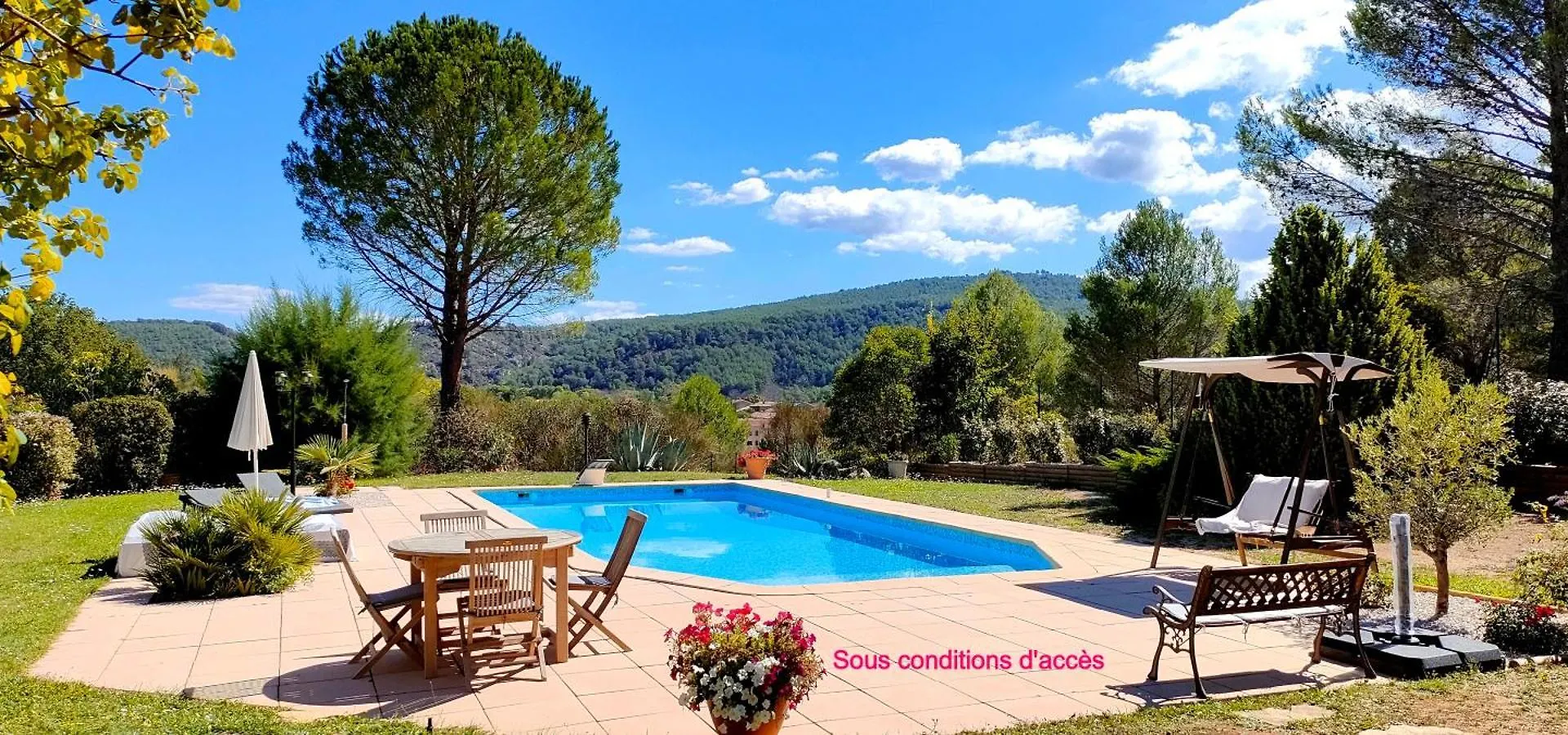 Hotel La Sanatina 2 à Saint-Zacharie Maison d'hôtes